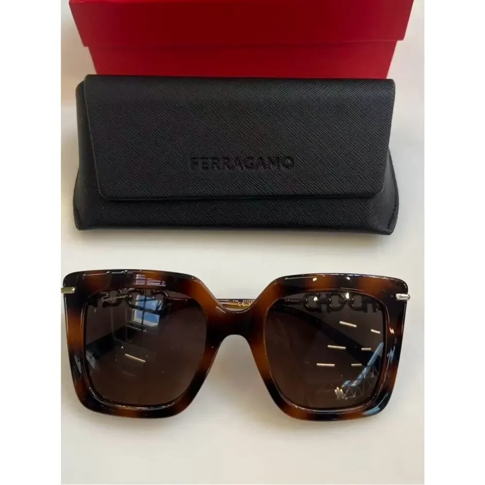 Salvatore Ferragamo Brown Tortoiseshell Oversized Square Sunglasses